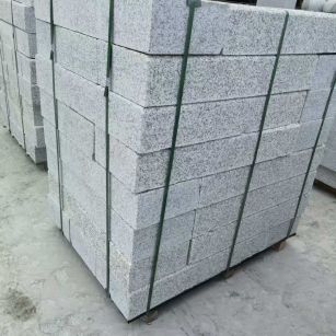 雅安 芙蓉白火烧两面路沿石