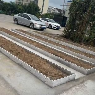 雅安 花边石、花围石、花园石安装效果