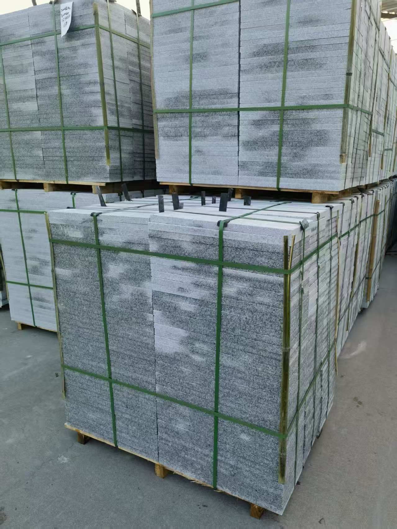 雅安 芝麻白地铺石材