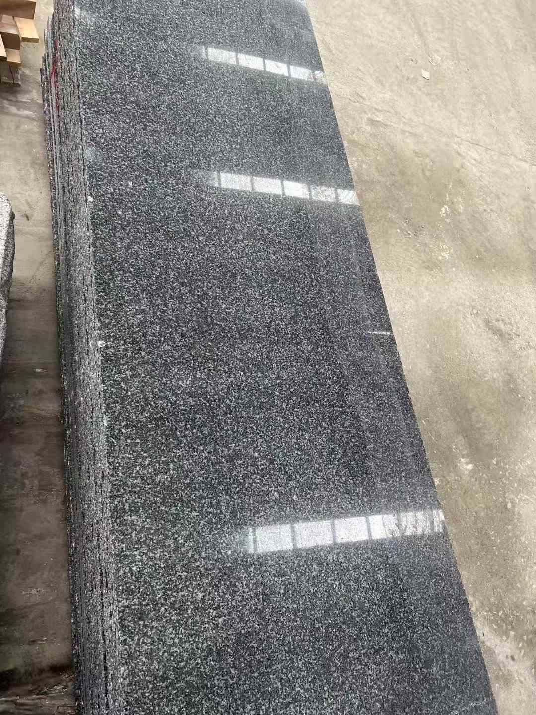 雅安 芝麻黑光面