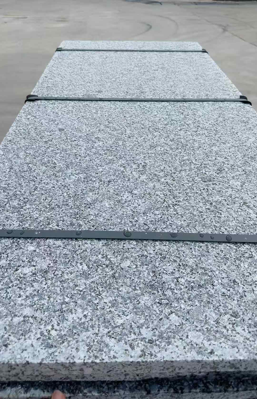 雅安 芝麻黑火烧面毛板，条板，半成品