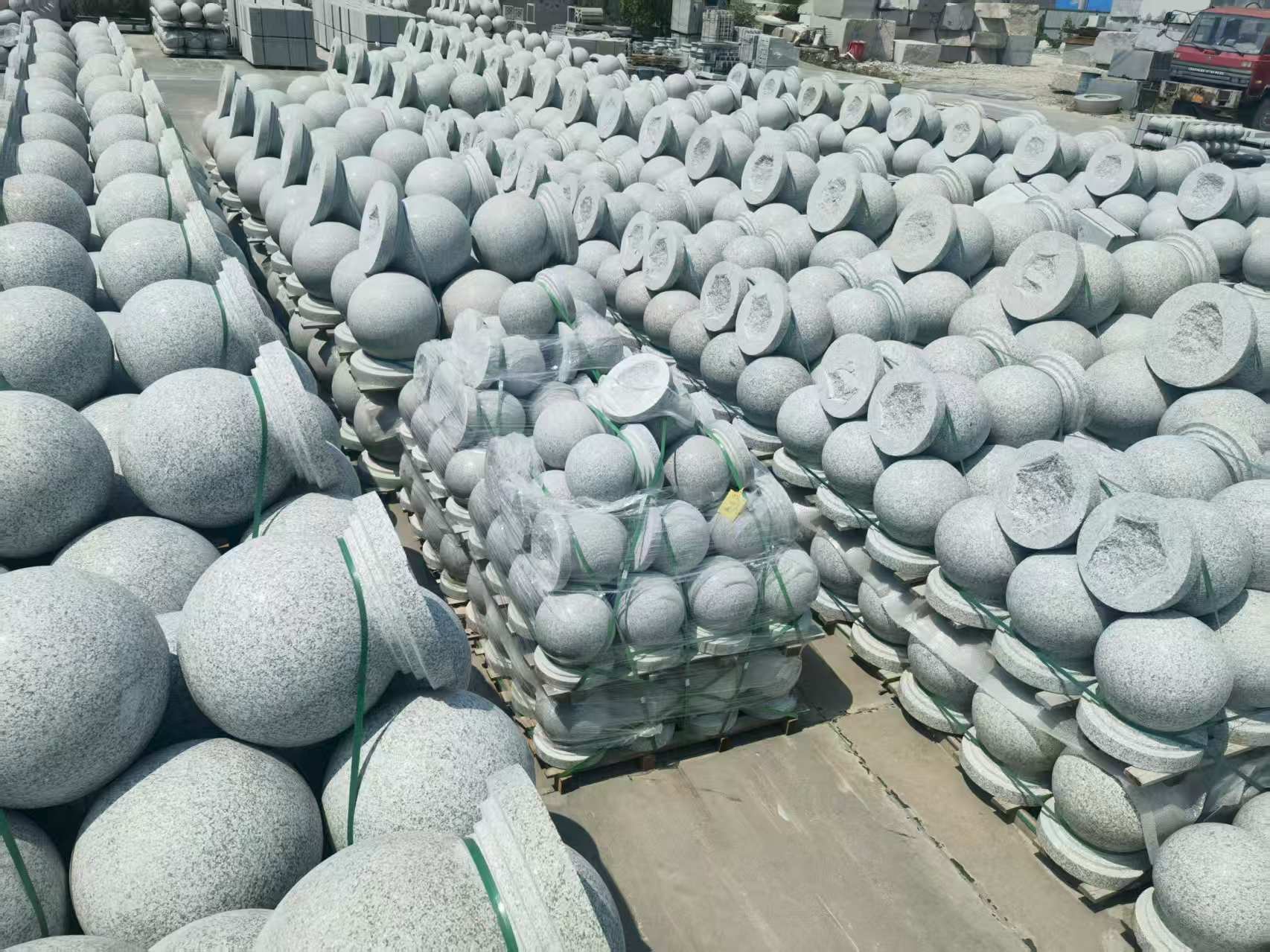 雅安 花岗岩实心圆球，石球，挡车球，挡车石，车止石，路障石。