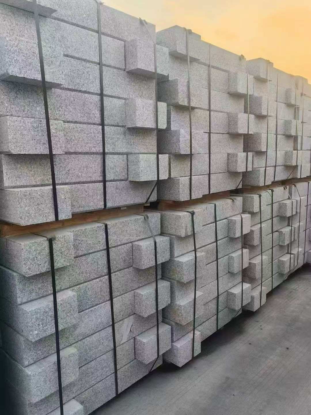 雅安 芝麻白路沿石