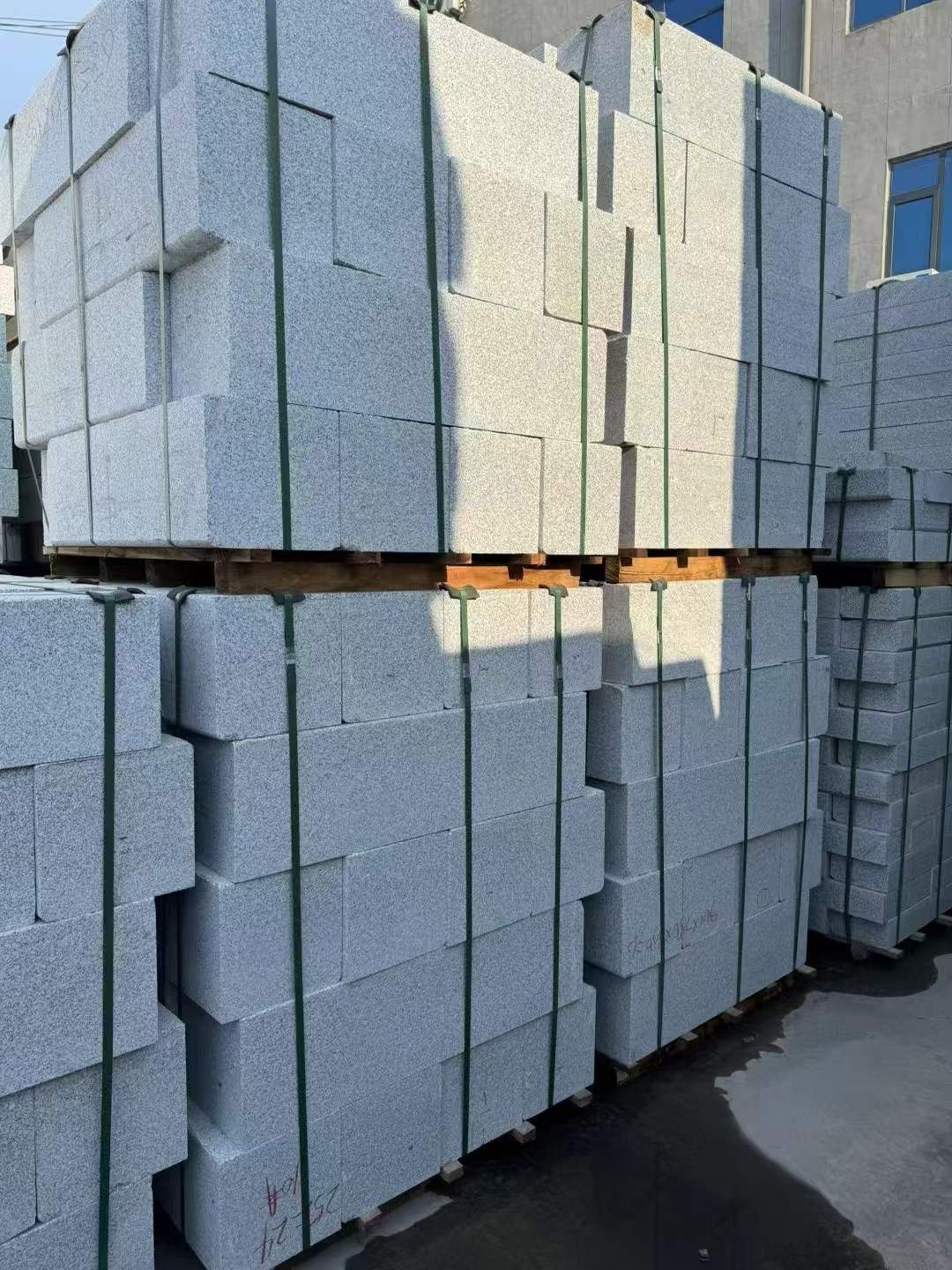 雅安 芝麻白路沿石