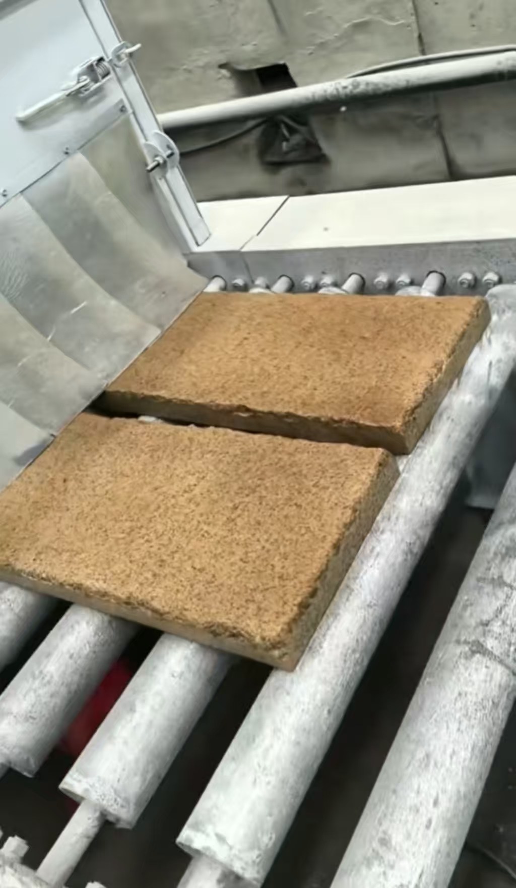 雅安 仿古石流水线生产，各种颜色可定制