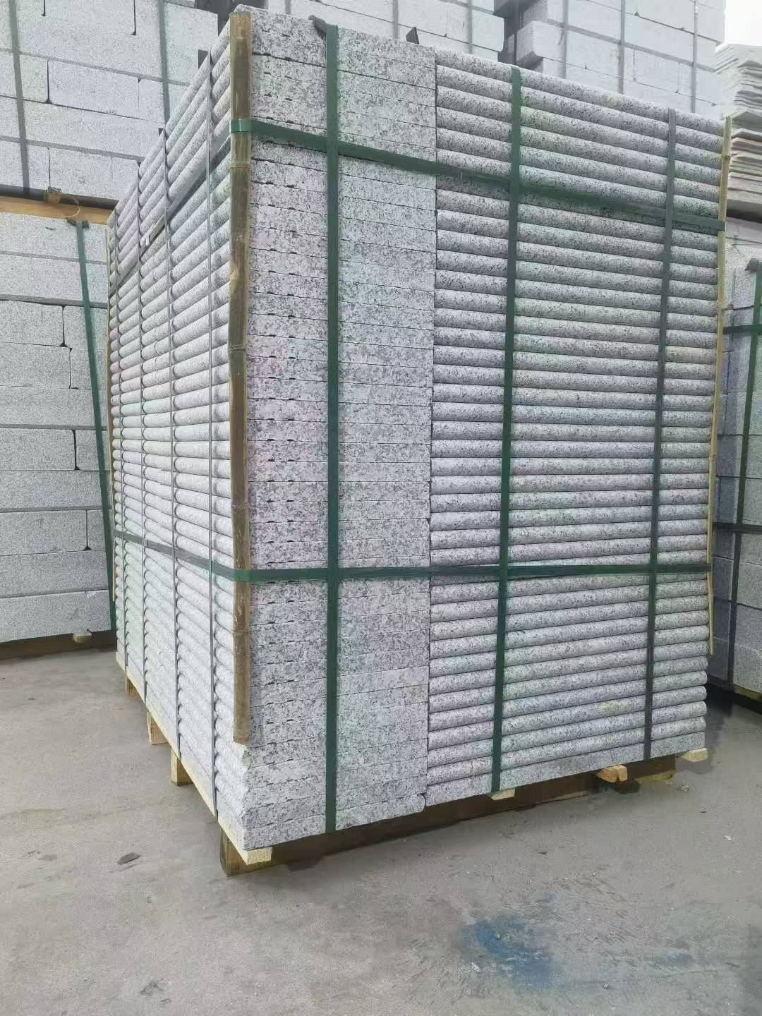 雅安 芙蓉白3公分厚磨圆边、拉槽，楼梯踏步